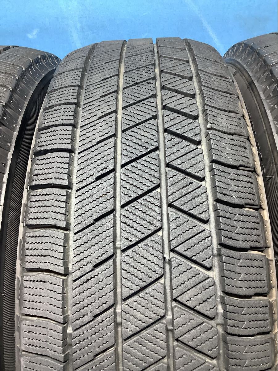 195/65R15 ブリヂストン BLIZZAK VRX3 スタッドレスタイヤ　195/65/15 中古タイヤ４本　 冬タイヤ_画像4