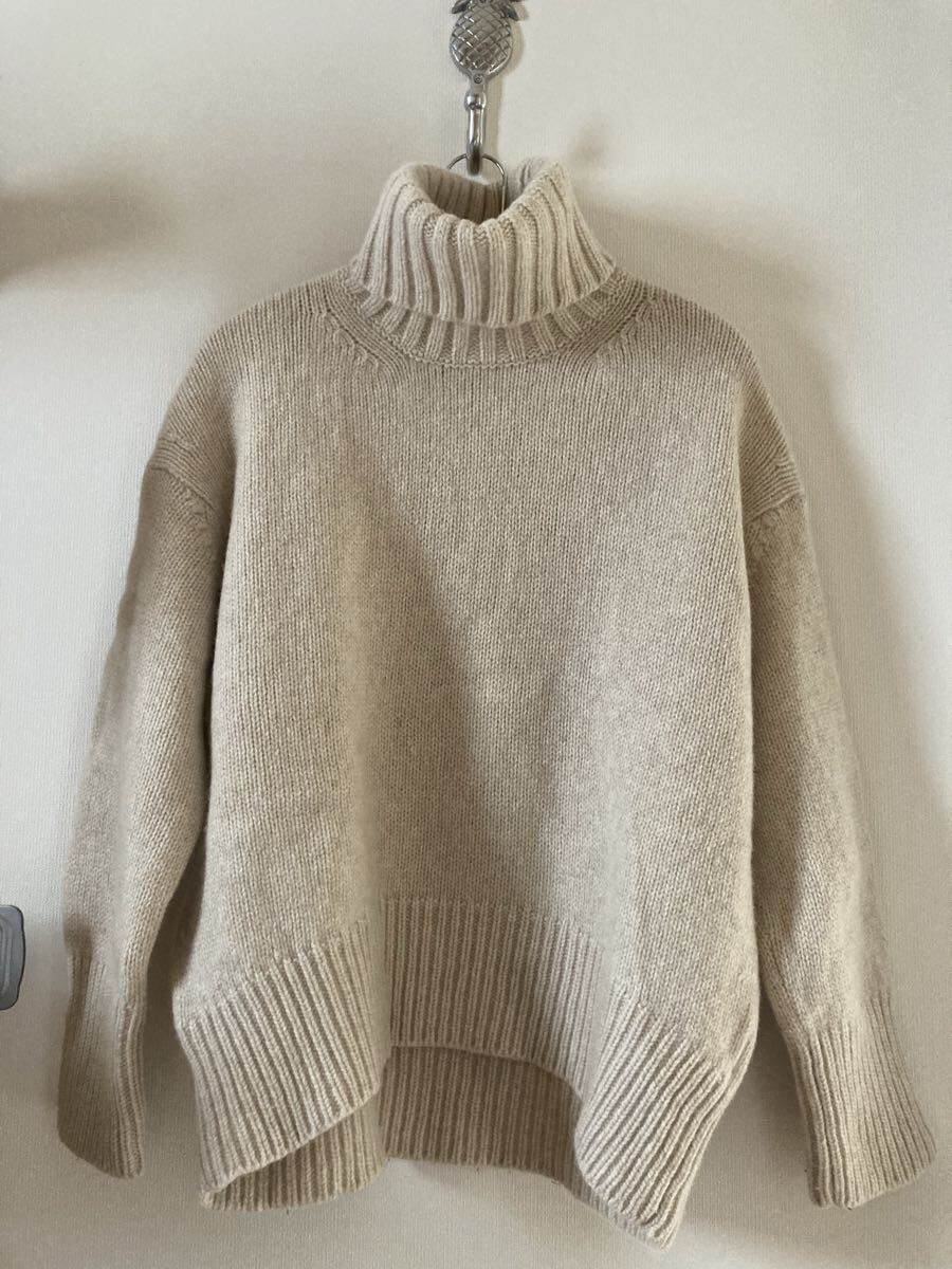 GALERIE VIE ギャルリーヴィー　ニット　タートルネック　ベージュ　S_画像1