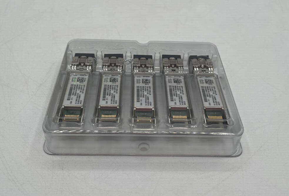 【純正品】5個セット Cisco SFP-10G-LR 10Gbps SFP+ 光トランシーバー モジュール 10km対応 シングルモード 新品_画像3