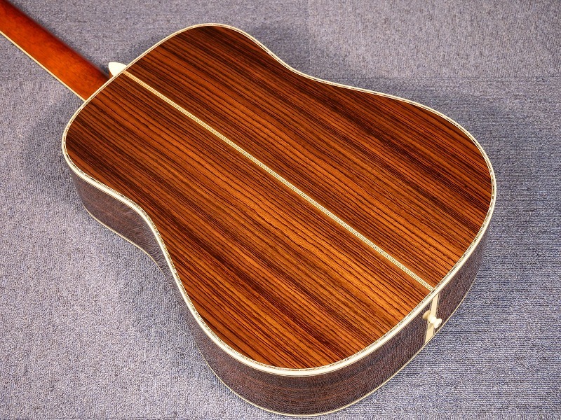  прекрасный товар MARTIN D-45 Standard 2023 год производства 