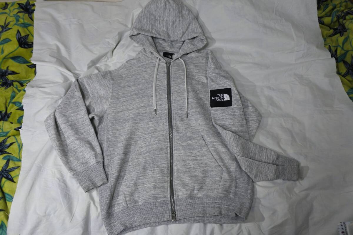 ☆★現行販売商品/NT12335/スクエアロゴフルジップ/ユニセックス/Ｍサイズ★☆_画像1