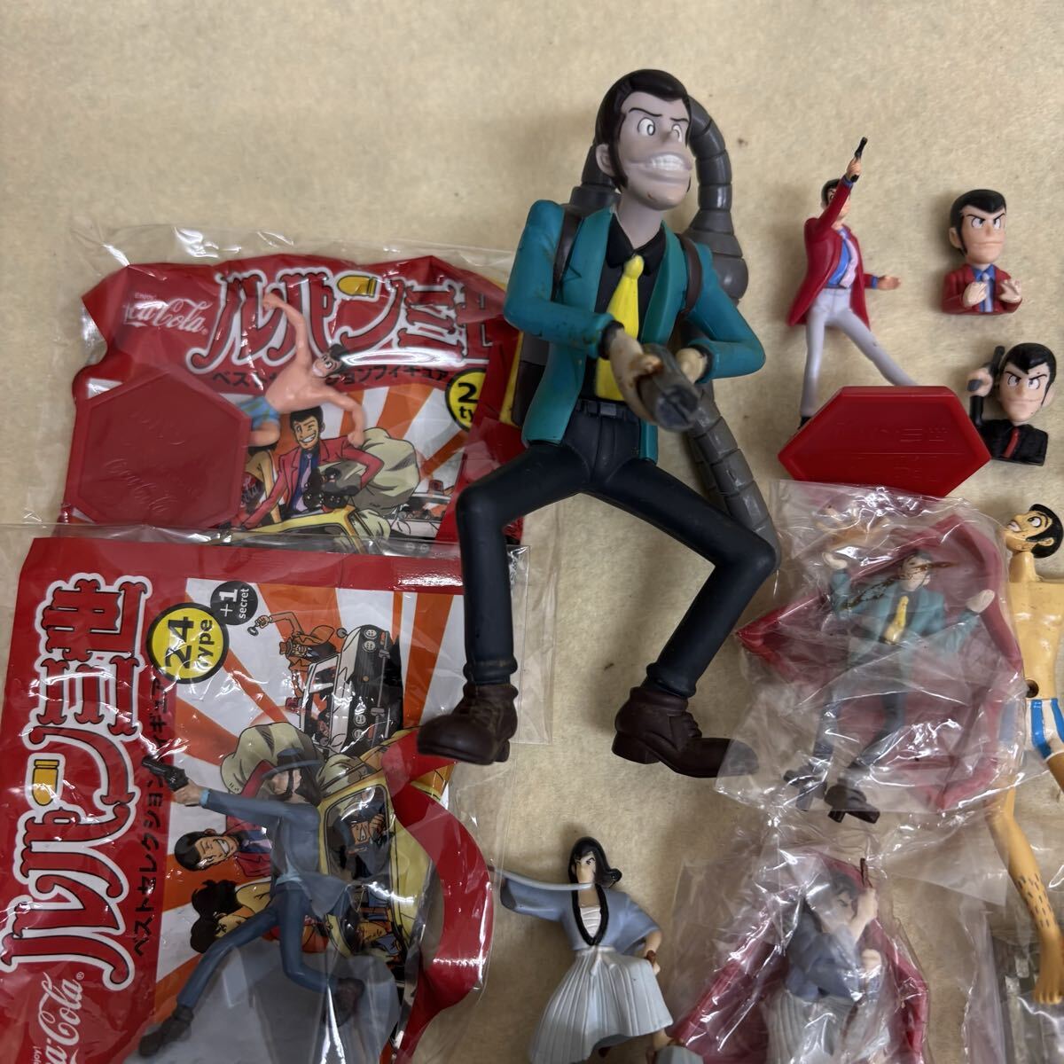 0018 ルパン3世　ボトルキャップ　次元大介　峰不二子　石川五ェ門　銭形警部　食玩まとめ売り ミニフィギュア ガチャガチャ グッズ_画像2