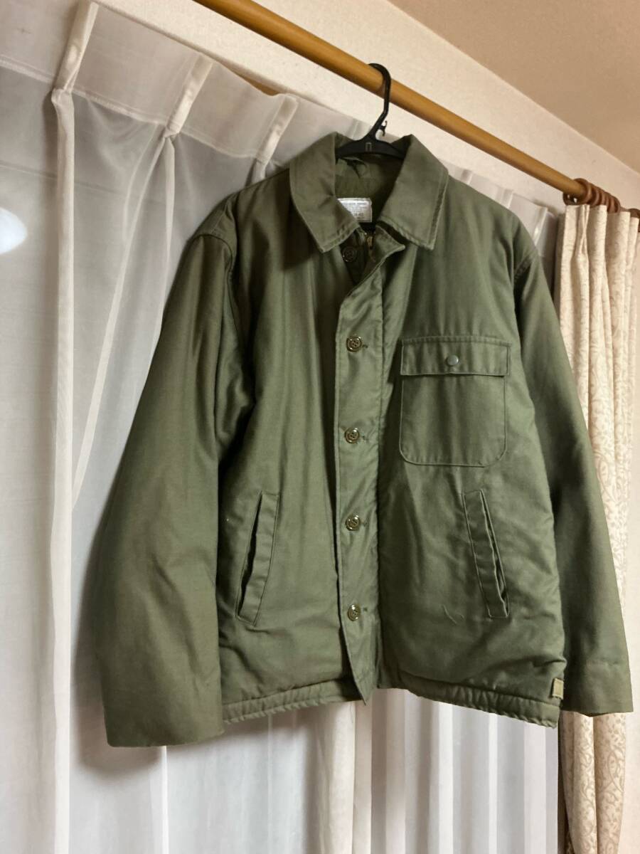 米軍実物　U.S.NAVY A-2 デッキジャケット Mサイズ_画像1