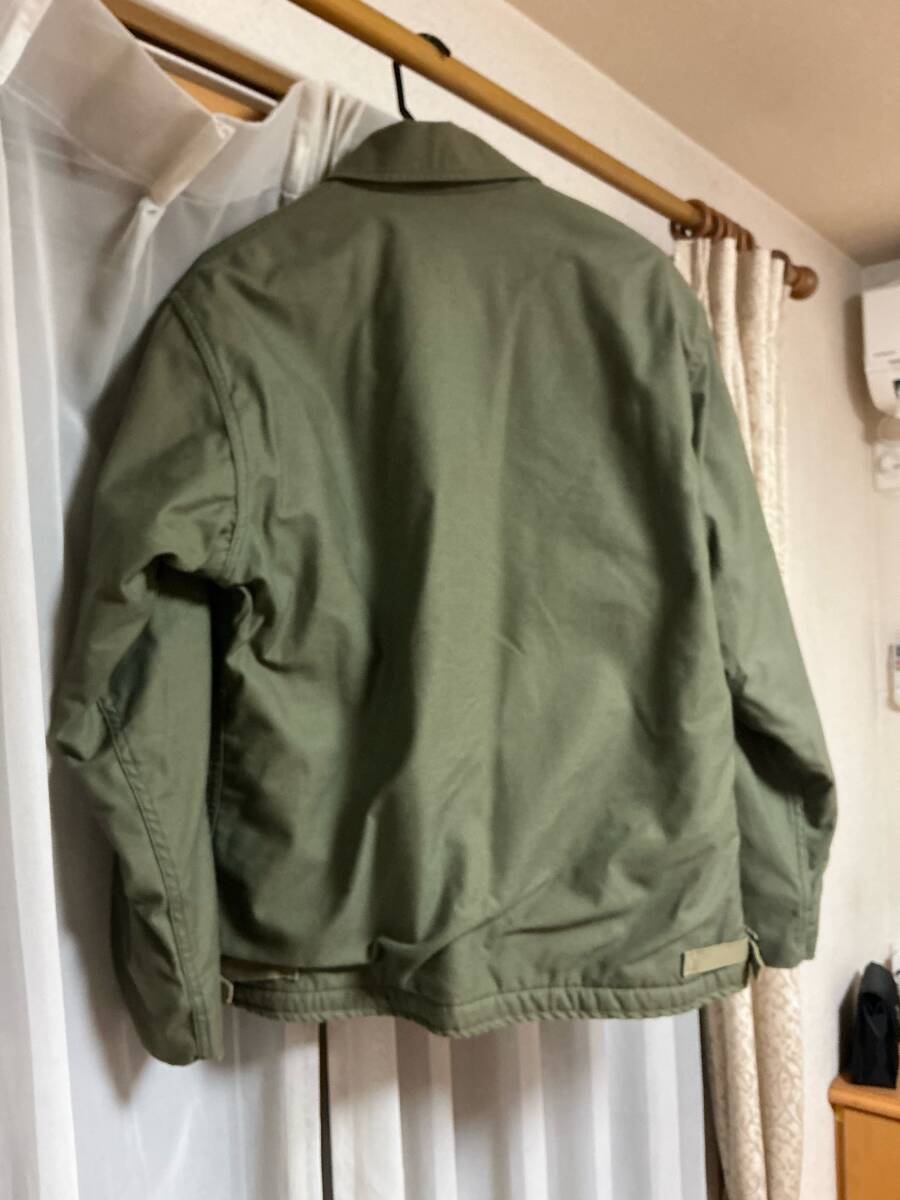 米軍実物　U.S.NAVY A-2 デッキジャケット Mサイズ_画像2