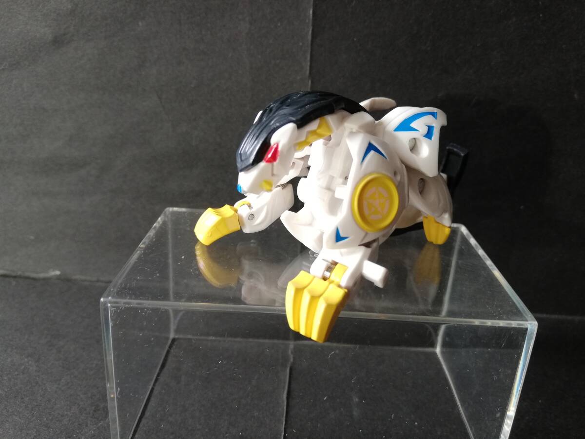 爆丸 爆テク★冴ガロウ ウェルガロウ 爆TECH★フィギュア おもちゃ 玩具 タカラ BAKUGAN BAKUTECH バクガン アビリティ ゲート カード_画像2