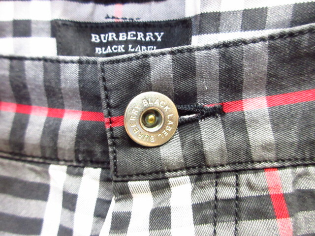 バーバリーブラックレーベル　ノバチェック柄パンツ　メンズ79 ロゴ刺繍パンツ 総柄ジーンズ型パンツ チェック柄パンツ メンズズボン09031_画像3