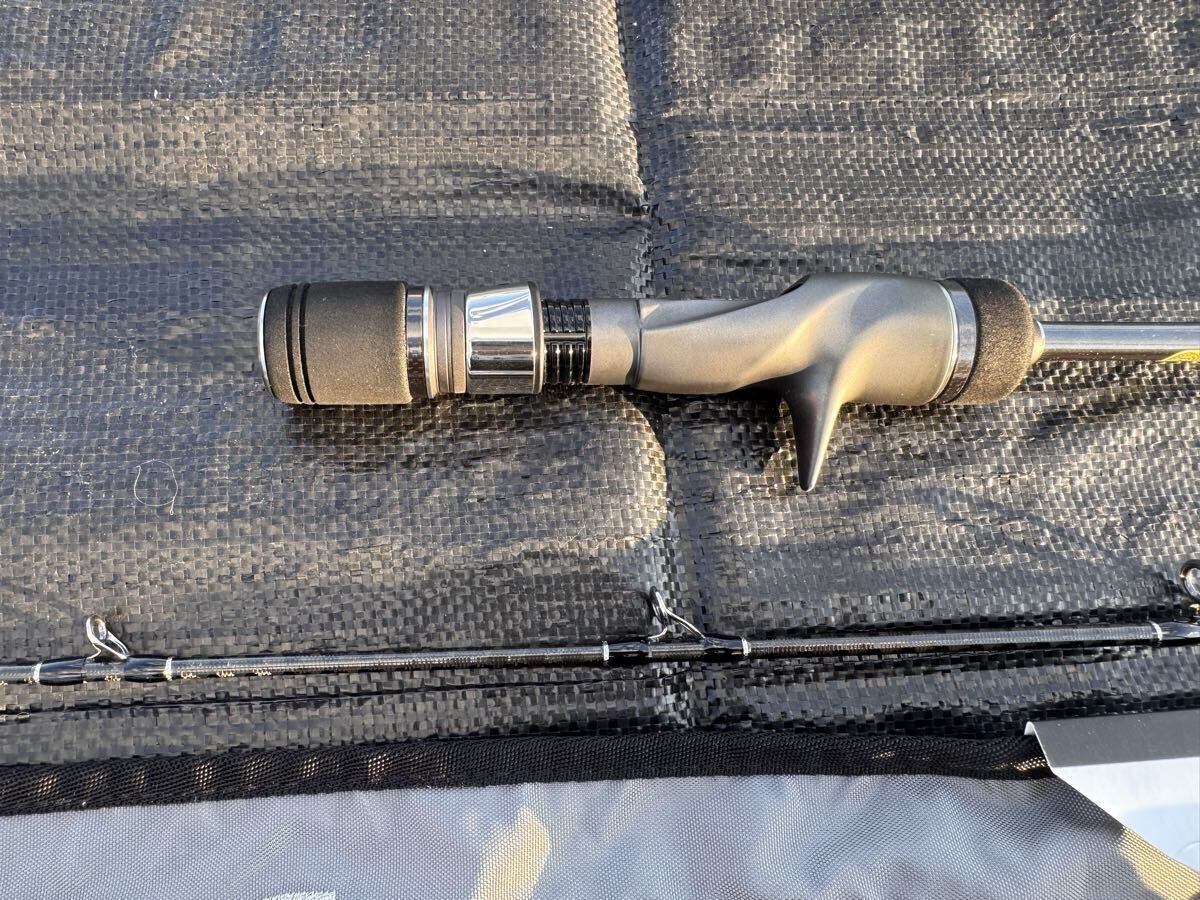 美品　シマノ　オシアジガー　フルベント　B60-4 _画像3