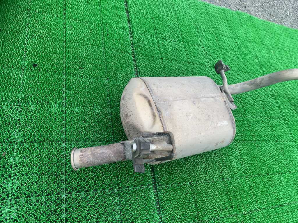 1 ワゴンR MH23S AZワゴン MJ23S 純正 リアマフラー リヤマフラー テールパイプ タナ落ち無し_画像2