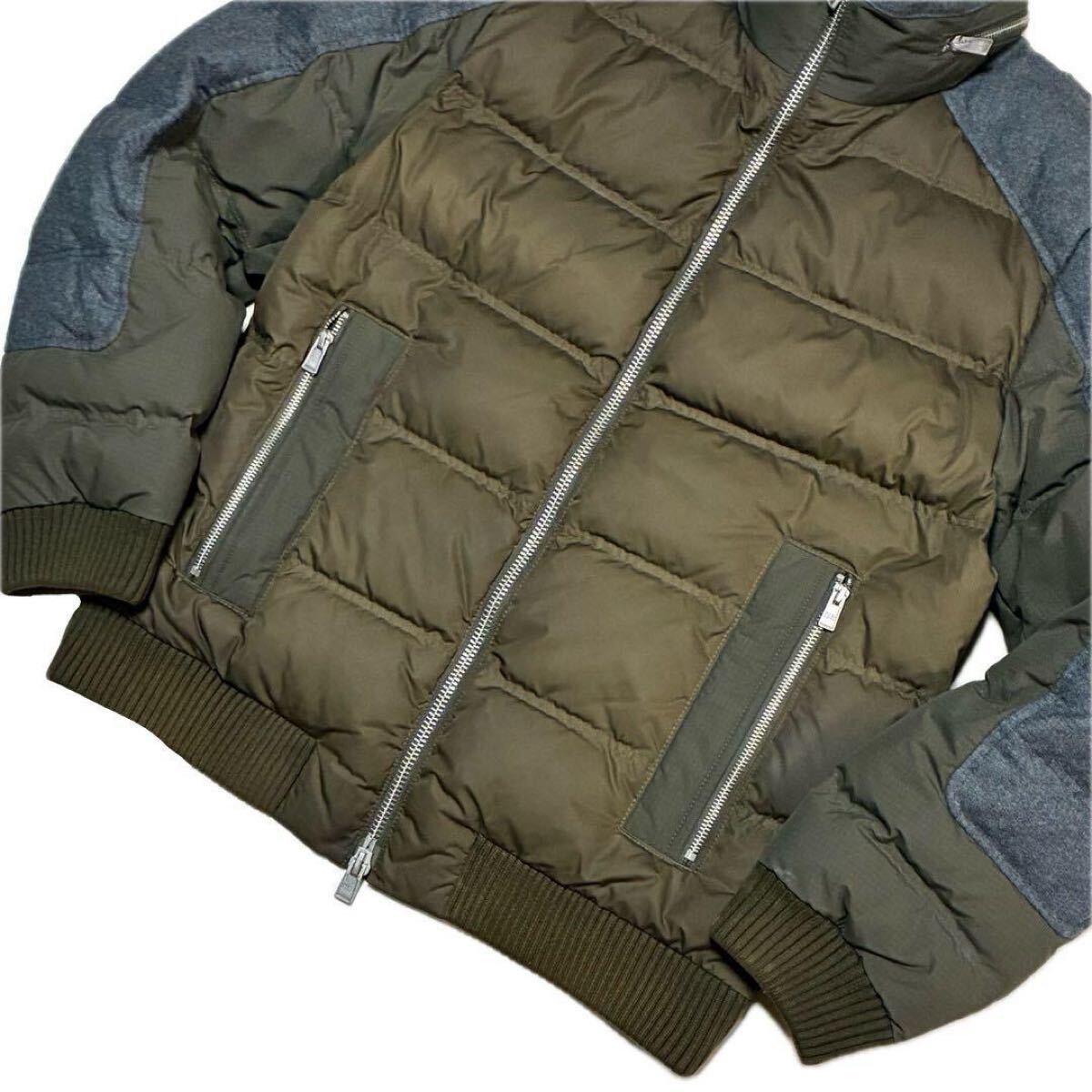 美品 Mサイズ相当 HUGO BOSS ヒューゴボス ダウンジャケット デニム切替 フード収納　ロゴワッペン カーキ 46 ダックダウン80% フェザー20%_画像5