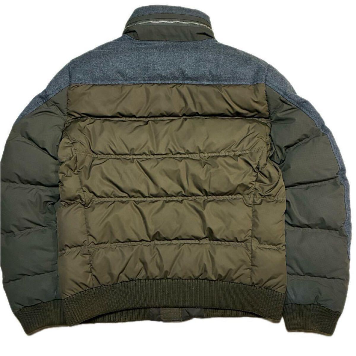 美品 Mサイズ相当 HUGO BOSS ヒューゴボス ダウンジャケット デニム切替 フード収納　ロゴワッペン カーキ 46 ダックダウン80% フェザー20%_画像10