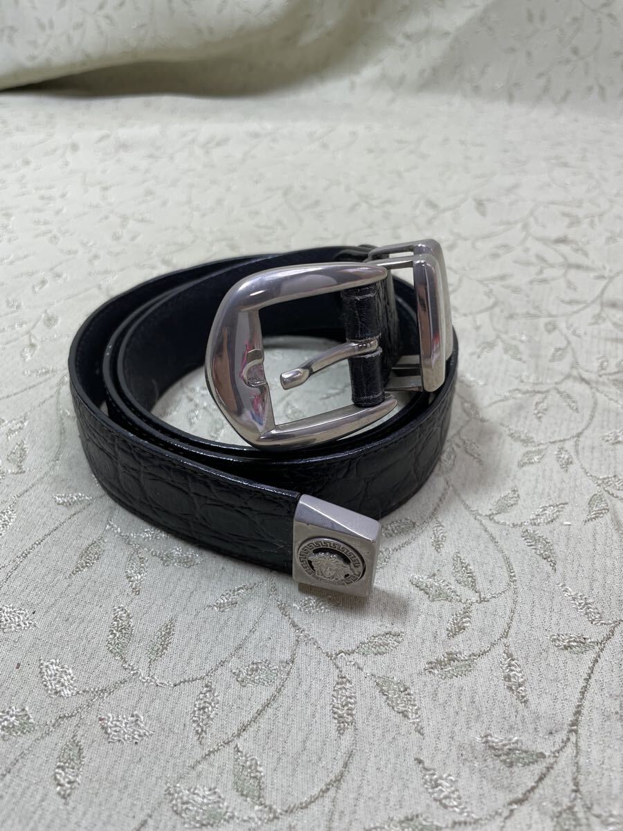 (C-1) VERSACE ヴェルサーチ ベルト ブラック 黒 シンプル_画像1