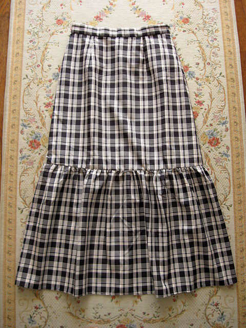 a.v.v アーヴェヴェ カラーチェックティアードスカート Mサイズ_画像3