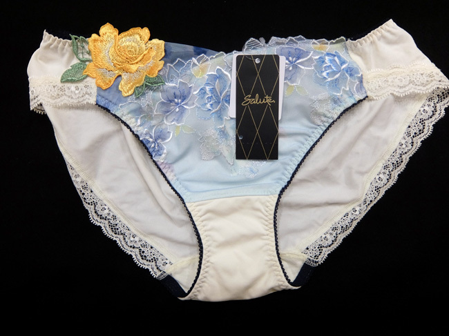 サルート【ベトナムの花嫁】ノーマルLL　OV　06G_画像1