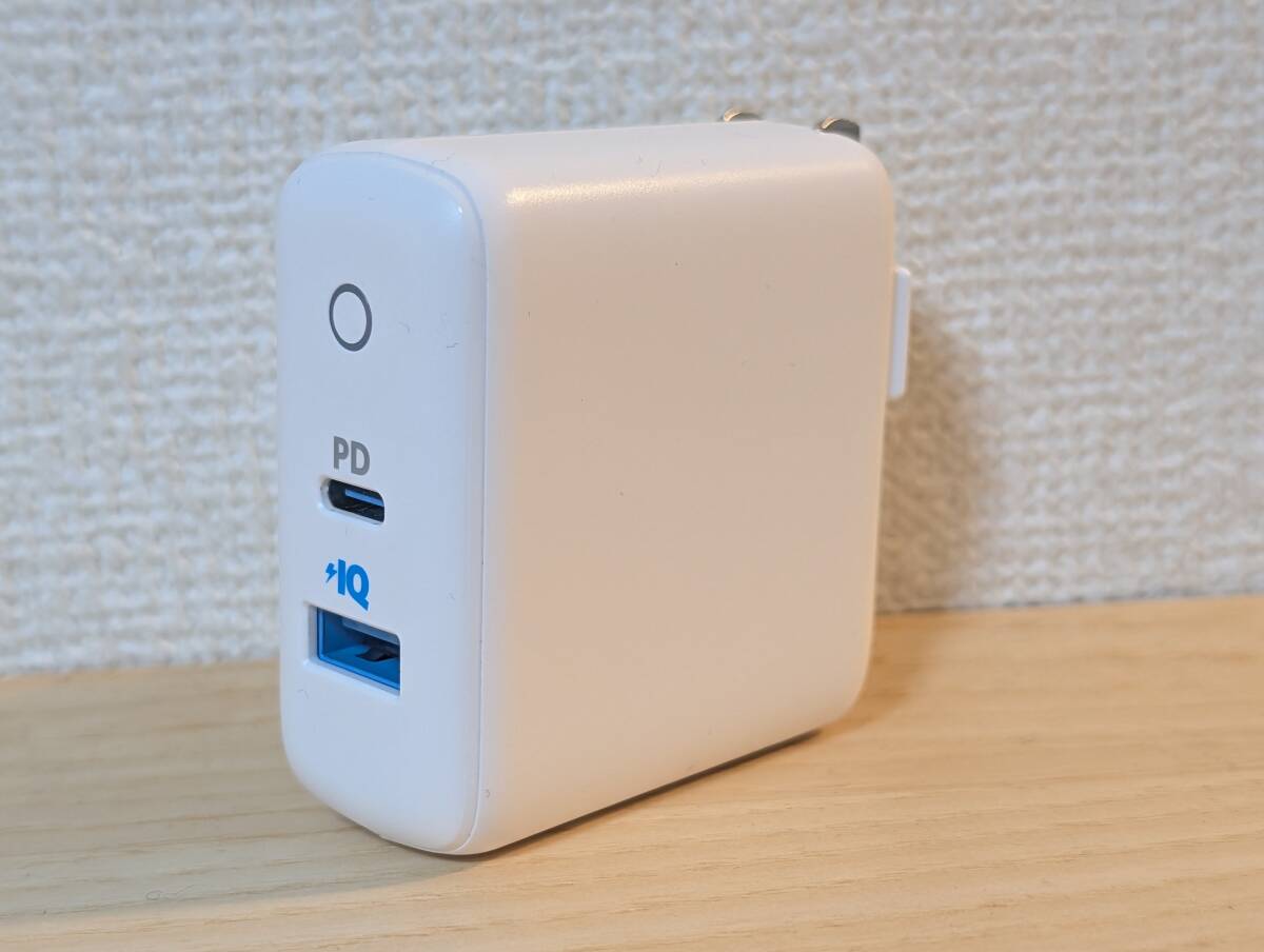 Anker PowerPort PD 2 20W PD対応 2ポート USB-A & USB-C 充電器_画像2