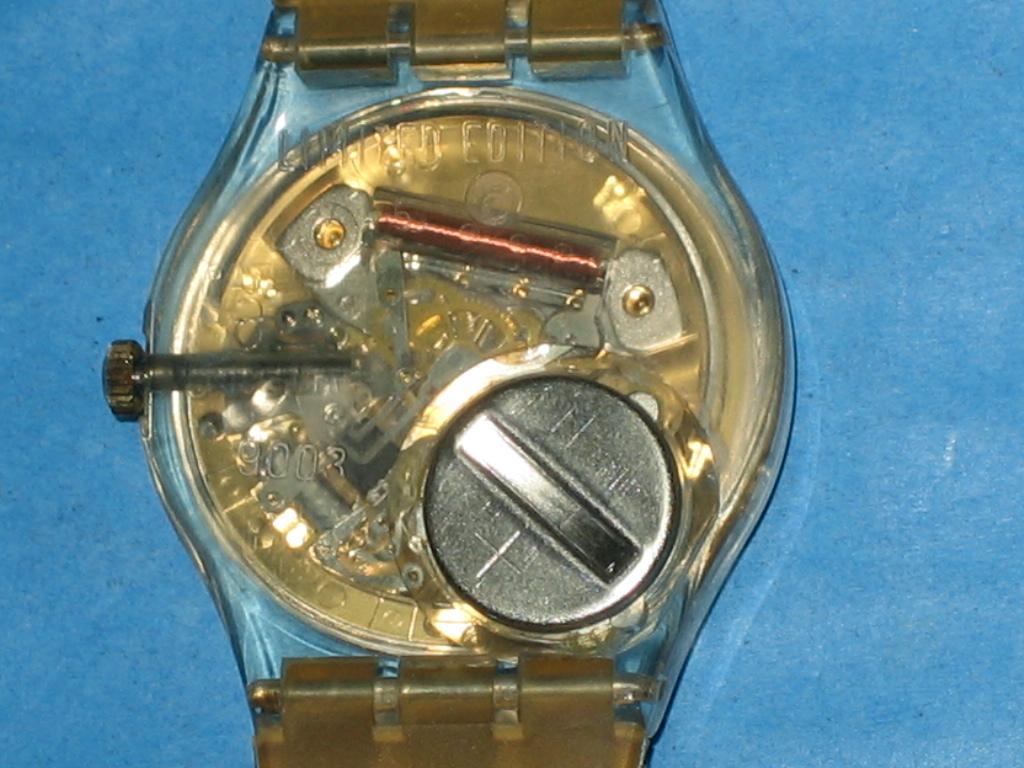 ◆SWATCH(スウォッチ) 限定品 LIPSTICK 腕時計 ゴールド 動作品◆ _画像4