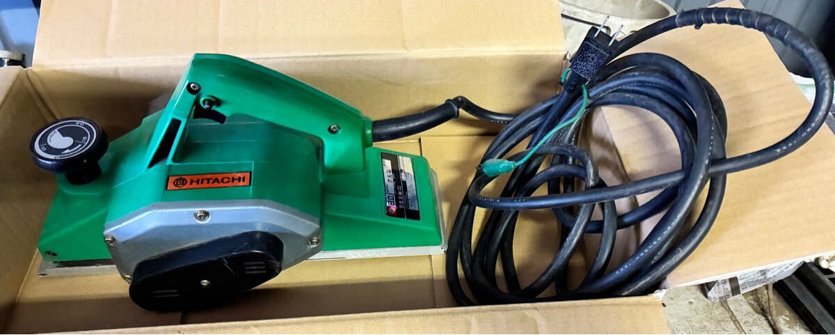 ■希少■日立電動かんな 120mm P35 通電確認済み 日立工機 電動工具 電動カンナ 大工道具 土木建築DIY_画像1