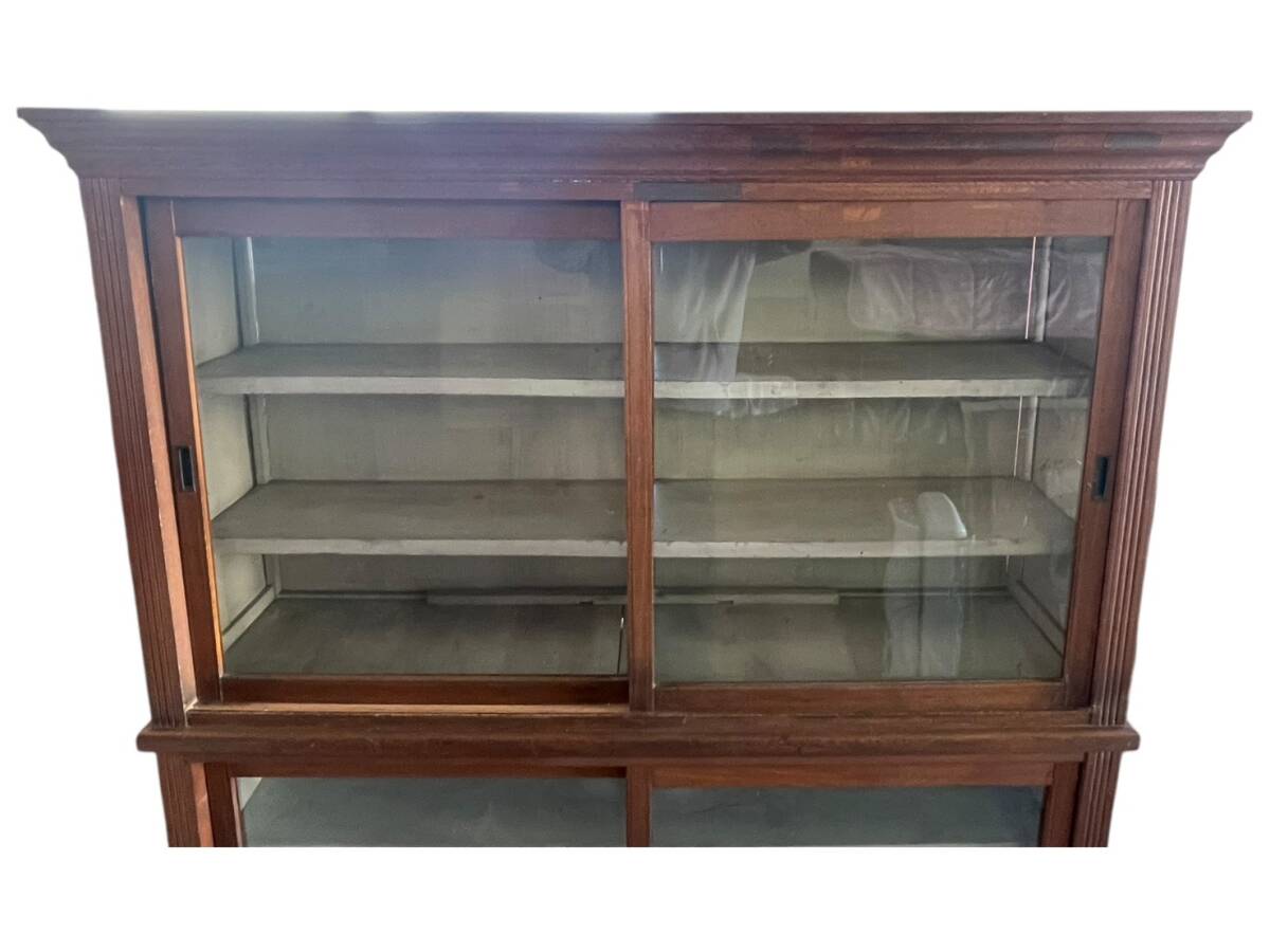 JS383 時代家具 大正時代 ゆらゆらガラス アンティーク 木製棚 食器棚 ガラス戸棚 高さ167cm 横159.5cm 奥行き43.5cm 取手一つ欠損_画像4