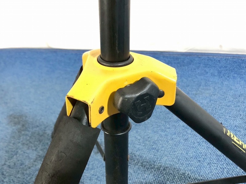 【米軍放出品】ギタースタンド 2個(2種) HERCULES 折りたたみ式 3本立てスタンド 楽器アクセサリー (160) ☆BK25MK-W#25_画像9