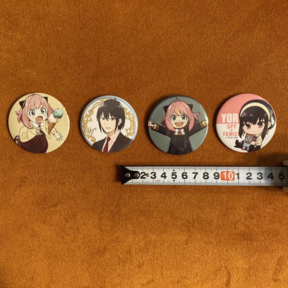 SPY×FAMILY 缶バッジ 4つ_画像1