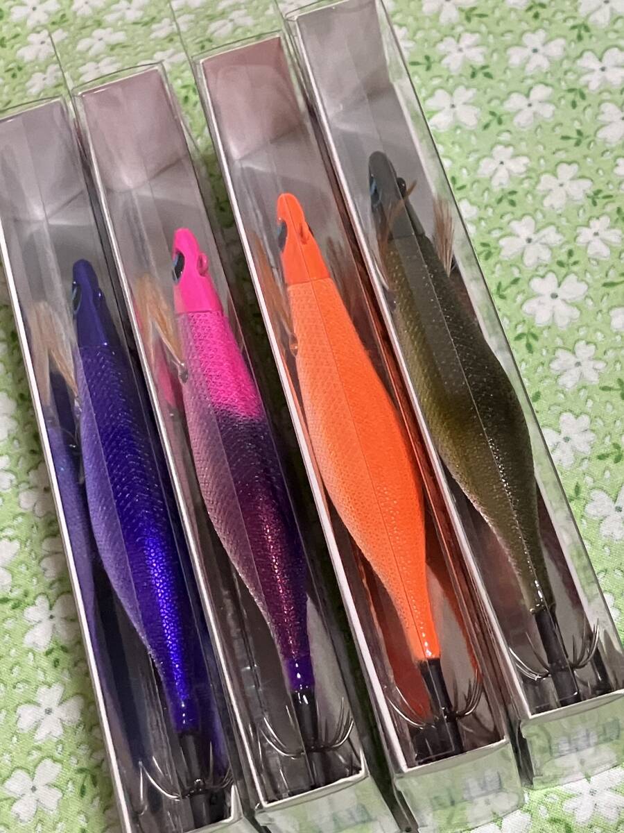 ウロコ(uroco) ウロコロUTR 3.5号 4個セット 新発売 爆釣カラー組合せ ビックカンナ仕様_画像2