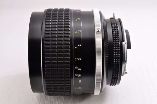 Nikon Ai-S NIKKOR 85mm F1.4 85/1:1.4 ニコン AISニッコール MFレンズ #2541_画像4