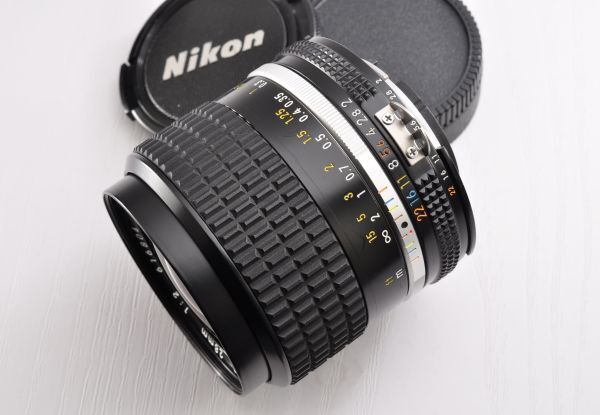 [SICレンズ] Nikon Ai-S NIKKOR 28mm F2　28/1:2　ニコン　AISニッコール　MFレンズ　#2551_画像1