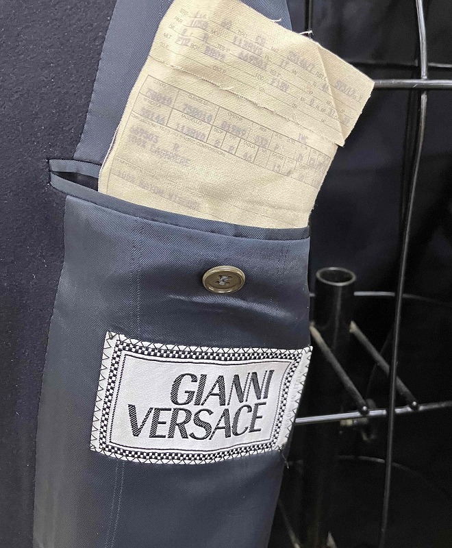 VERSACE/ヴェルサーチ、ジャンニのカシミア100％ジャケット46です_画像3