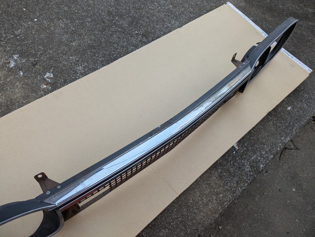 ■当時物■日産 ブルーバード 510 ダットサン SSS 純正 L18 最終型 フロントグリル N510 P510 VP510 SSS DATSUN Bluebird 1972 Grille _画像6