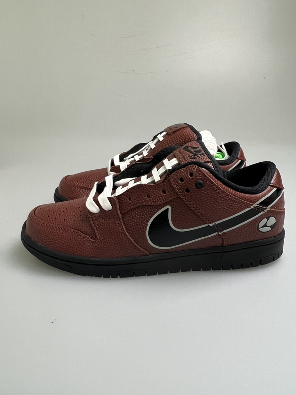 MIN【未使用品】【未使用品】NIKE SB ナイキ スケートボーディング DUNK LOW PRO QS HJ4131-200 スニーカー 靴〈160-251103-kk-37-MIN〉_画像2