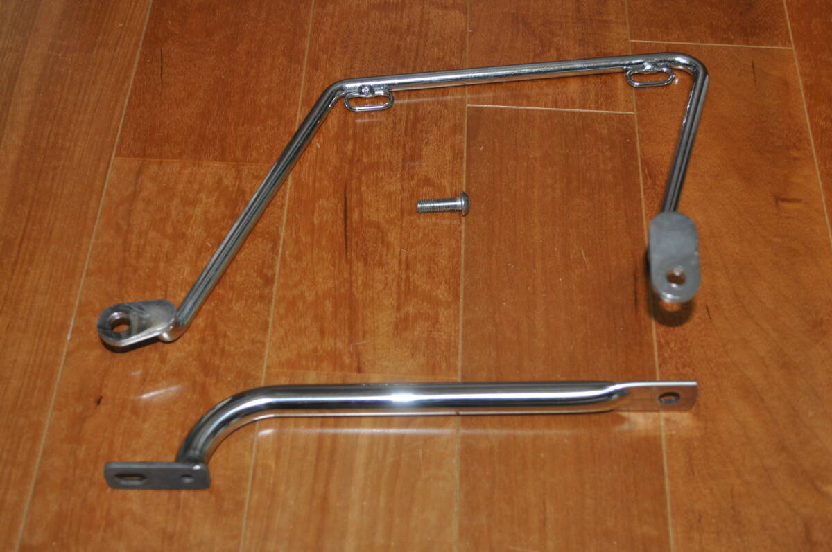 YAMAHA　SR400用　DAYTONA　サドルバックサポート（左用）　おまけ付_画像2