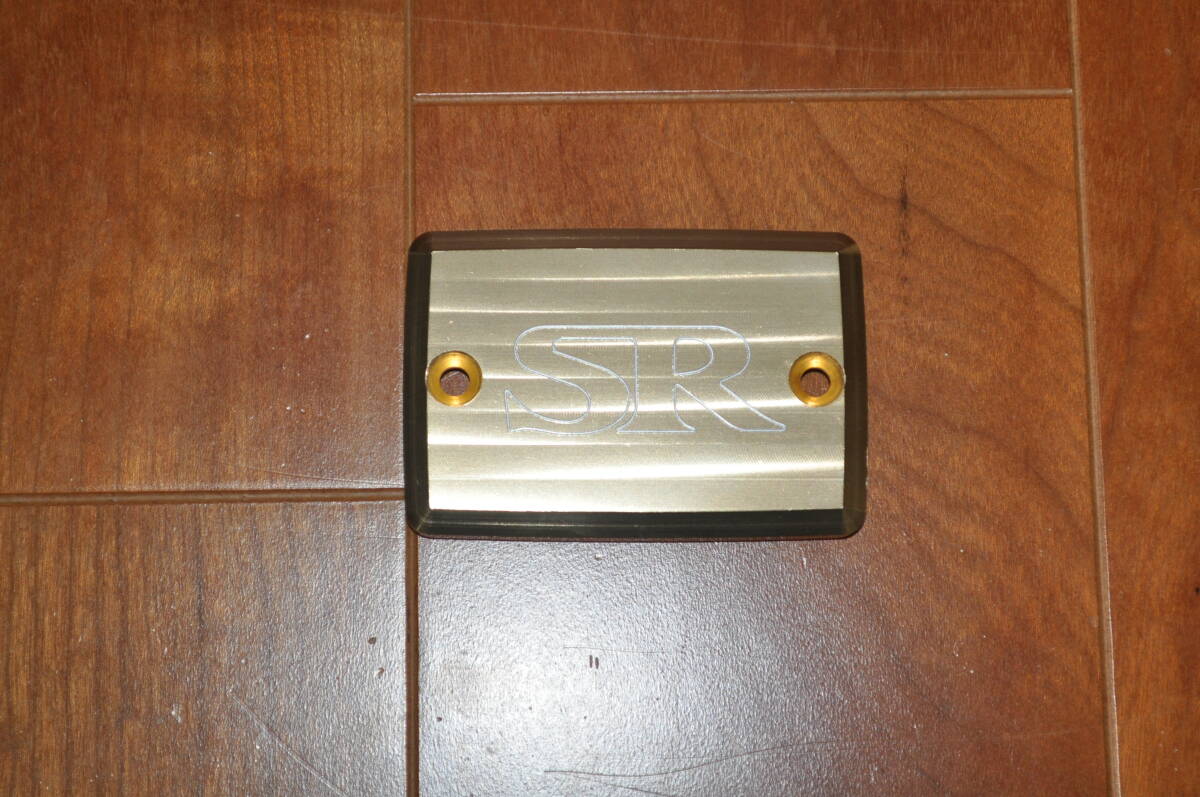 YAMAHA　SR400用　antlion　アントライオン　マスターシリンダーキャップ、ステムナット（おまけ）_画像2