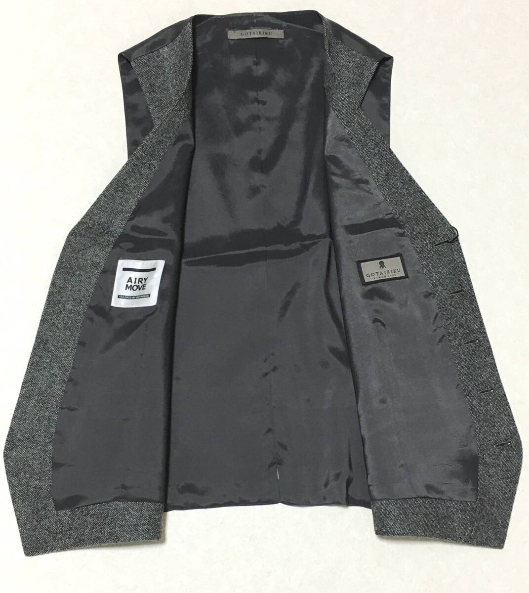 GOTAIRIKU 五大陸　RENEWOOLカシミヤ混ベスト ジレ　M　オンワード　定価33.300円　_画像3