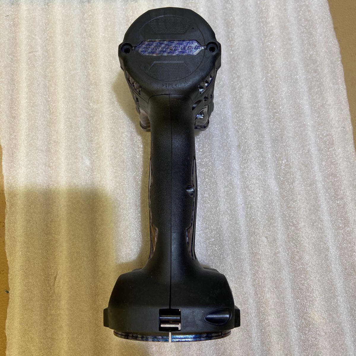 マキタ TW300D/TW302D カーボンマジョーラ　カスタムハウジング　インパクトレンチ外装　320Factory　_画像4