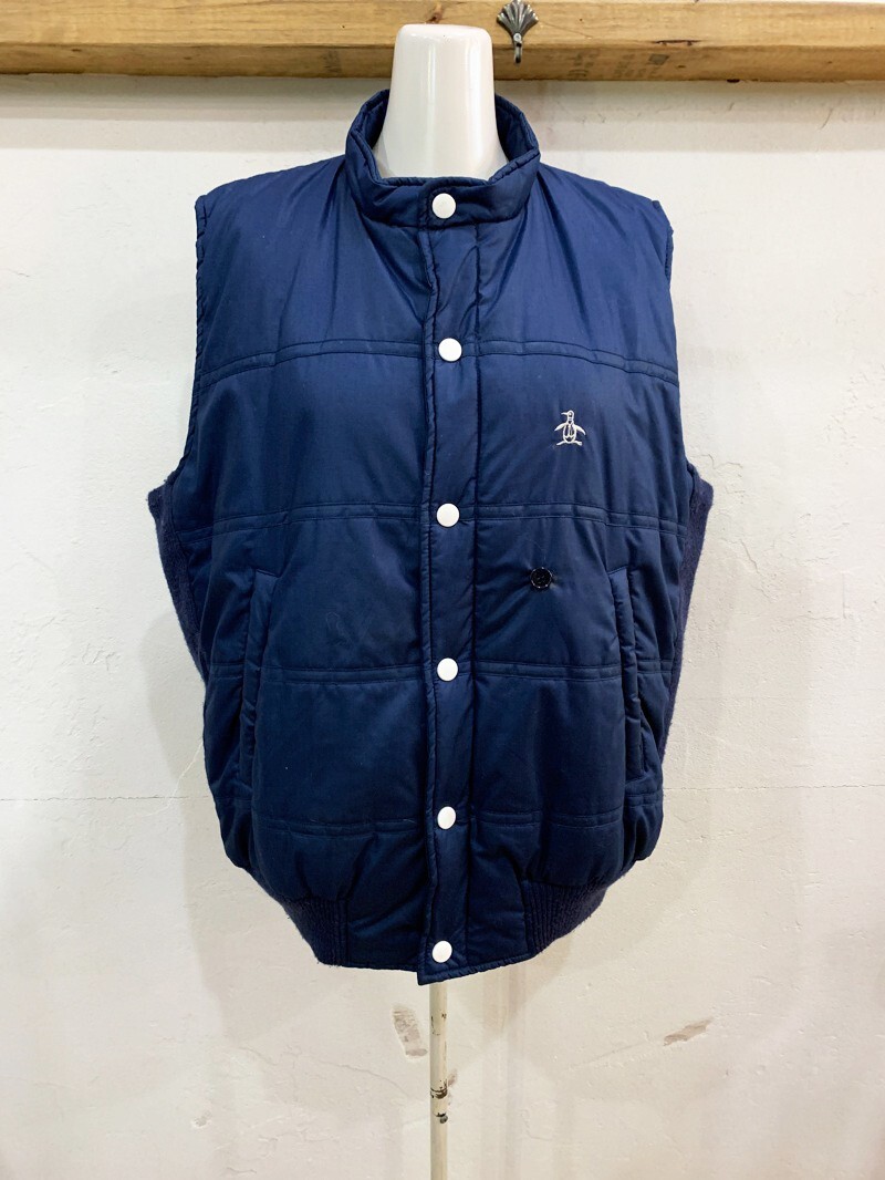 W1★MunsingWear/マンシングウェア ワンポイント刺繍中綿ベスト ネイビー レディースMサイズ ゴルフウェア 防寒 リブ切替 USED ★_画像1