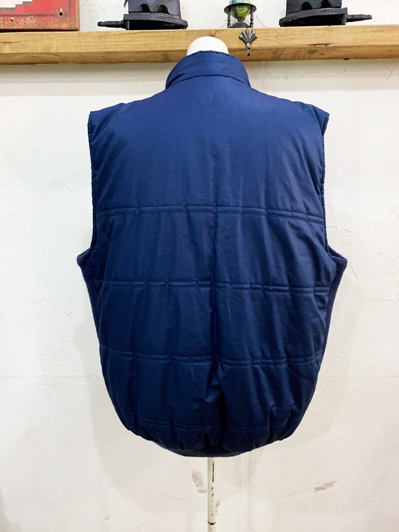 W1★MunsingWear/マンシングウェア ワンポイント刺繍中綿ベスト ネイビー レディースMサイズ ゴルフウェア 防寒 リブ切替 USED ★_画像6