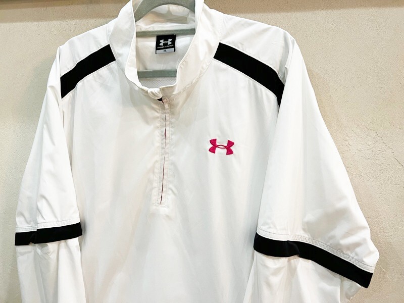Q93★UNDER ARMOUR/アンダーアーマー ハーフジップ刺繍入り2wayナイロントップス ホワイト メンズXLサイズ ゴルフウェア スポーツ USED ★_画像8