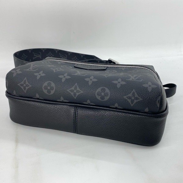 LOUIS VUITTON/ルイヴィトン タイガラマ アウトドア メッセンジャーPM ショルダーバッグ M30233 /080_画像3