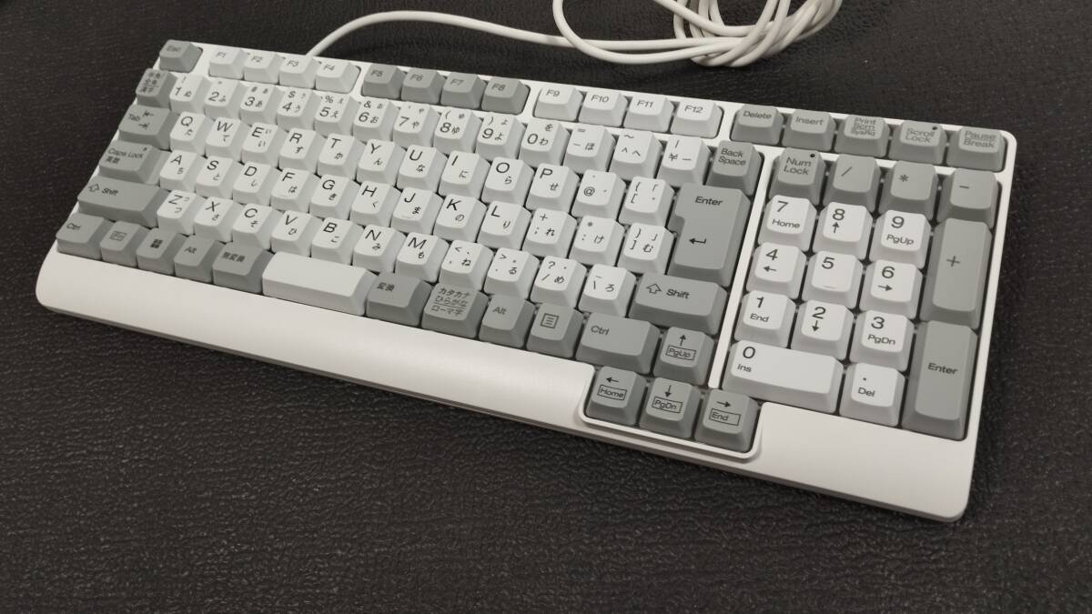 小型 有線 USB キーボード Chicony KU-0626 (中古 1台)_画像5