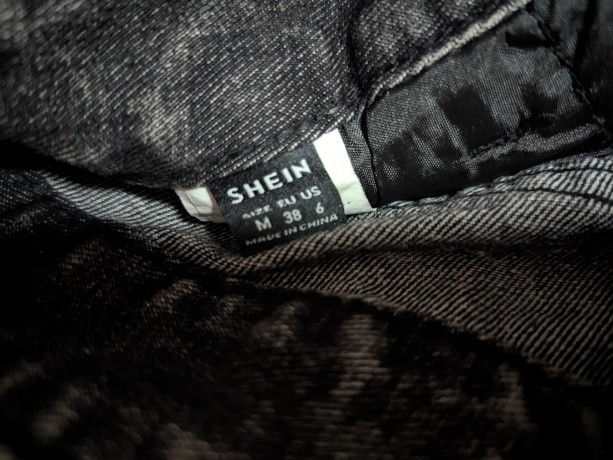 デニムショートパンツ Ｍサイズ デニム ダメージショートパンツ_画像3