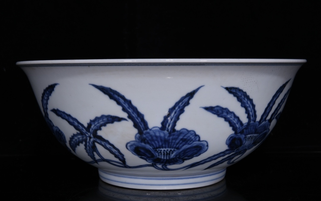 ■LM400■大明宣徳年制款 青花秋葵碗大碗 時代物 古玩 唐物 古陶磁器■_画像2