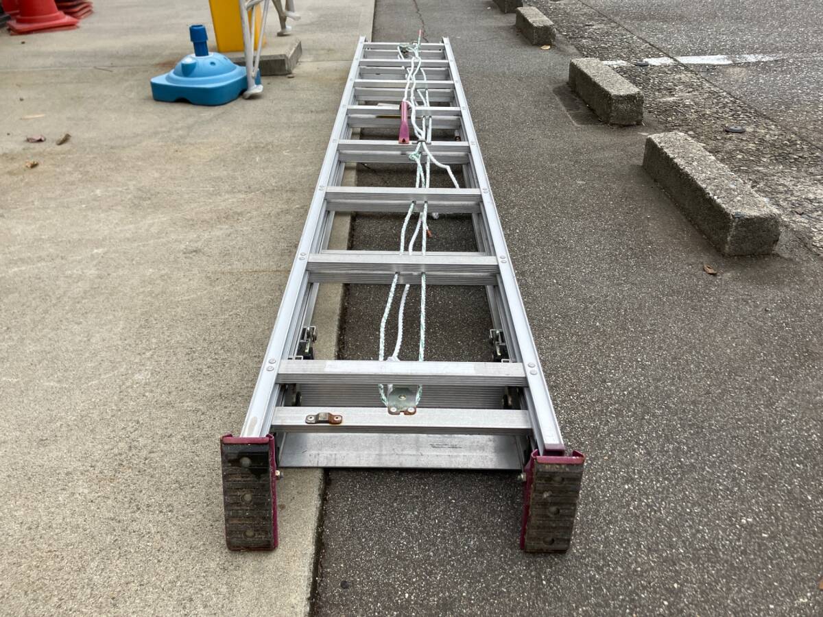 送料含む！【中古品】◇ピカコーポレイション(Pica) サヤ管式3連はしご LNT-70A コンパクト3　紐新品◇アクトツール富山店◇外_画像2