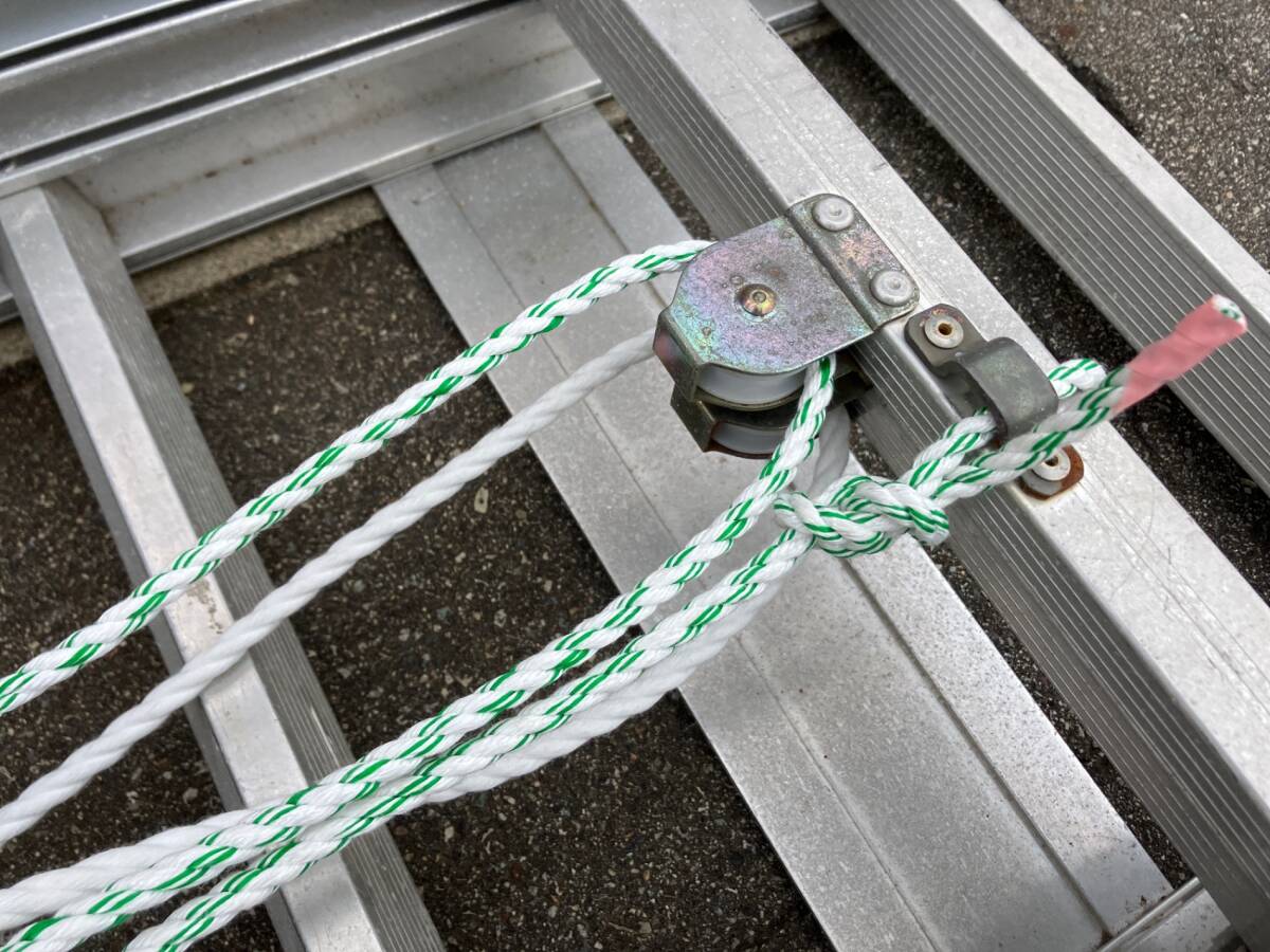 送料含む！【中古品】◇ピカコーポレイション(Pica) サヤ管式3連はしご LNT-70A コンパクト3　紐新品◇アクトツール富山店◇外_画像3