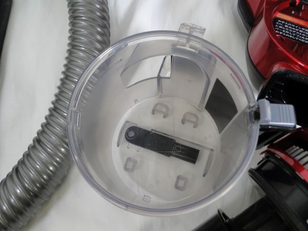 【簡易動作確認品】TOSHIBA/東芝 VC-C6 (R) TORNEO mini トルネオ ミニ サイクロン式クリーナー掃除機 自走式パワーブラシ 有線/120_画像8