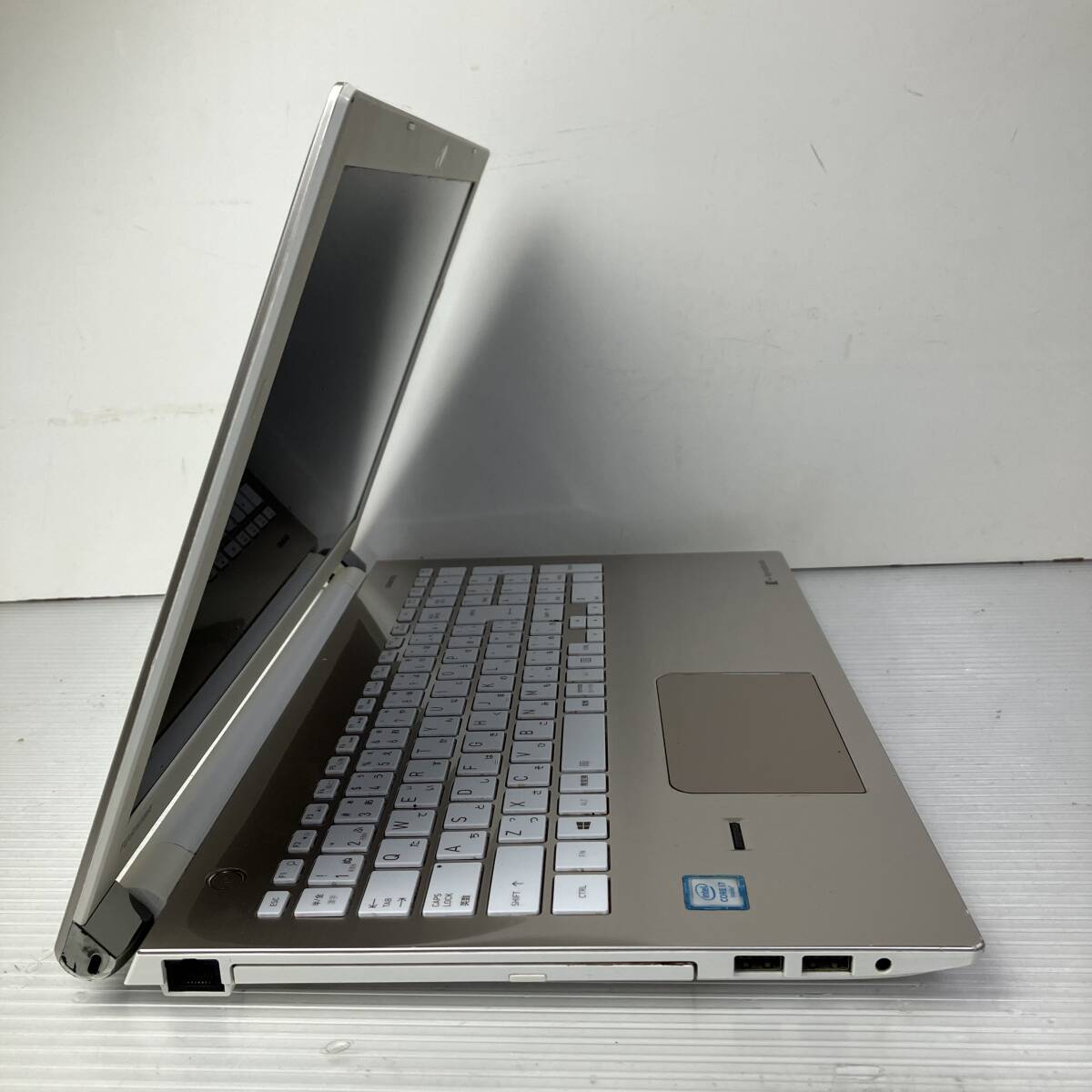 немедленно использование возможность новейший версия Windows11 Office2021 Core i7-6500U. скорость SSD512GB память 16GB TOSHIBA dynabook полный HD Blu-ray Wi-Fi ноутбук