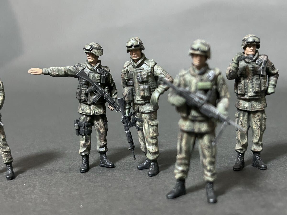 1/35 陸上自衛隊 イラク派遣隊員セット 塗装済み完成品 タミヤ_画像9