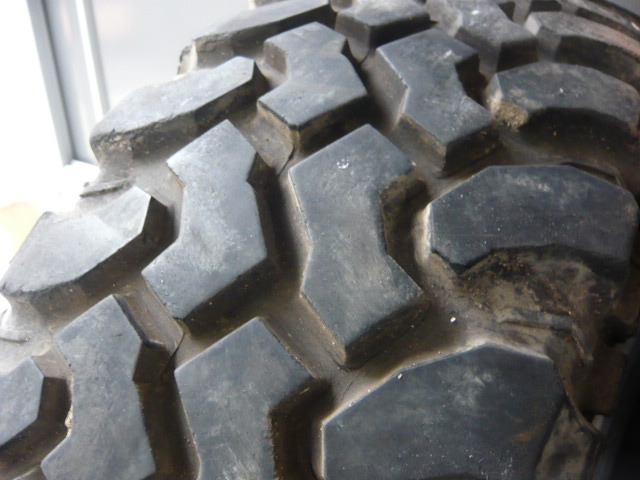 BFグッドリッチ KM マッドテレーン30X9.50R15 2本■転がし用に Mud-Terrain_画像5