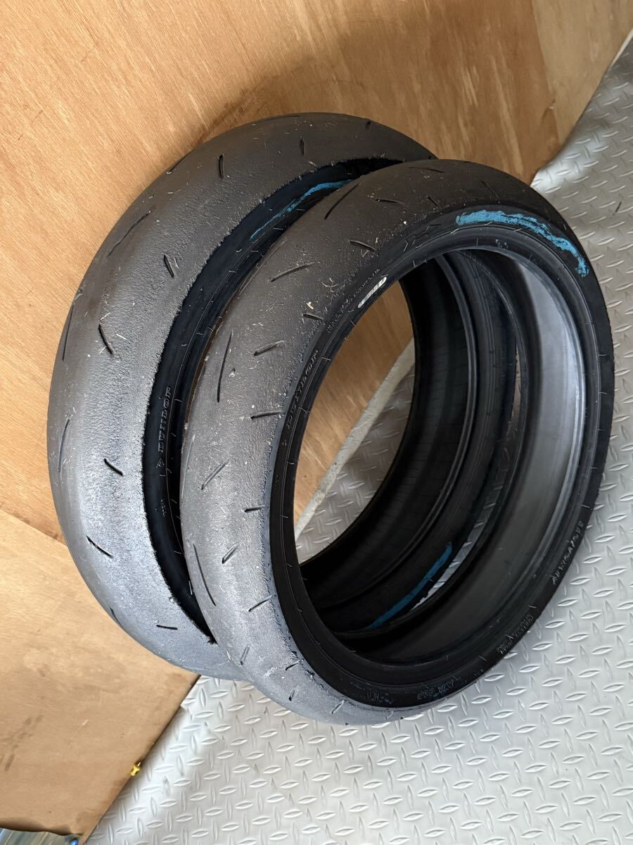 【送料無料】DUNLOP ダンロップ KR410 110/70R17 140/70R17 前後タイヤセット　サーキット使用 DUNLOP CBR250RR YZF-R3など_画像1