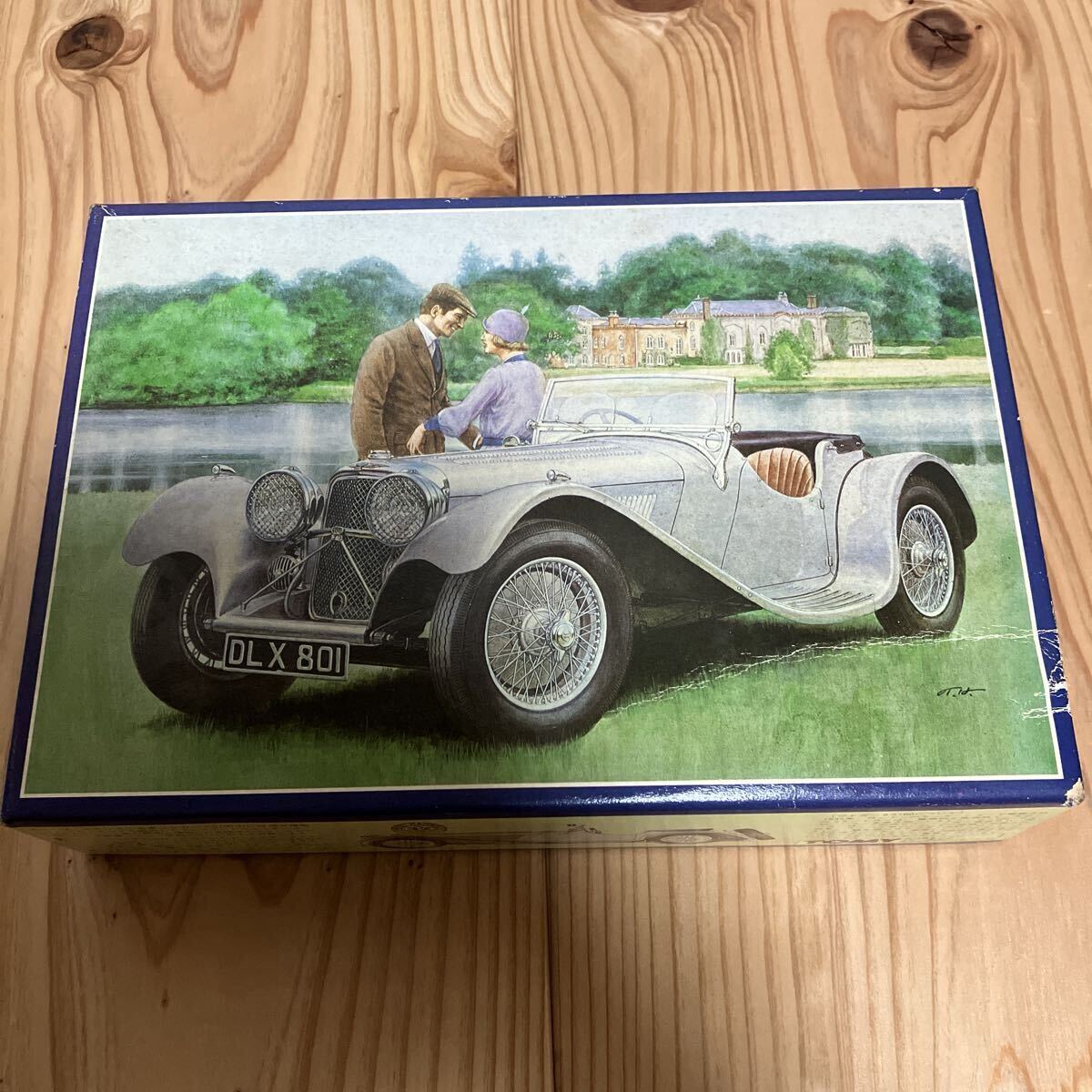 トミー　プラモデル　1/32 ジャガーSS100 送料450円_画像1