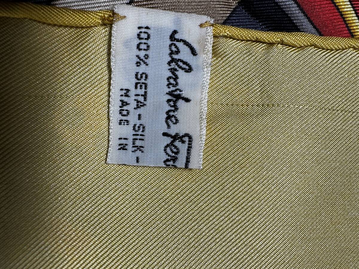 Ferragamo шелк шарф w2925-1111-④-②