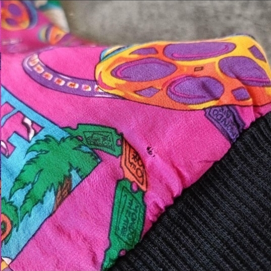 古着 80s 総柄 アメコミ調プリント シルクブルゾン_画像4